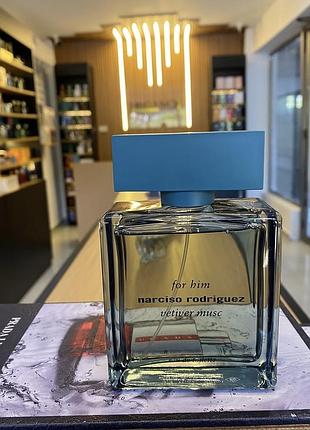 Розпив narciso rodriguez for him vetiver musc 💙