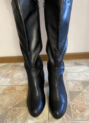 Стильні чоботи 40 р 4