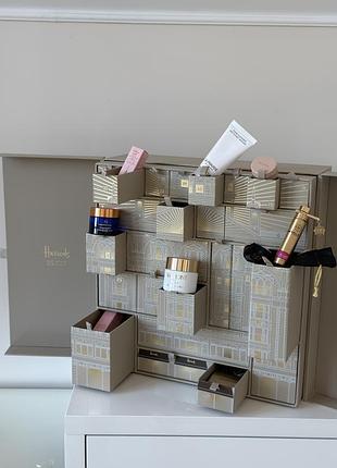 Жіночий подарунковий набір harrods beauty advent calendar 2026
