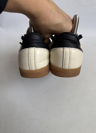 Шкіряні кросівки adidas samba 4