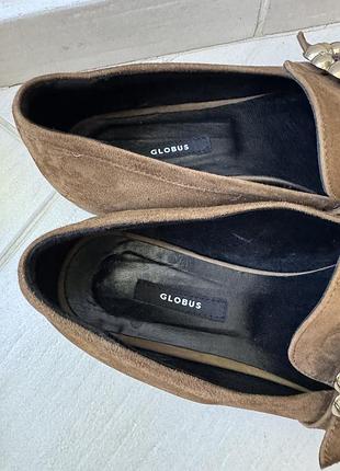 Продам замшеві лофери globus 8