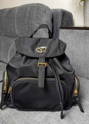 Рюкзак prad* чорний нейлоновий 27×30 см новий