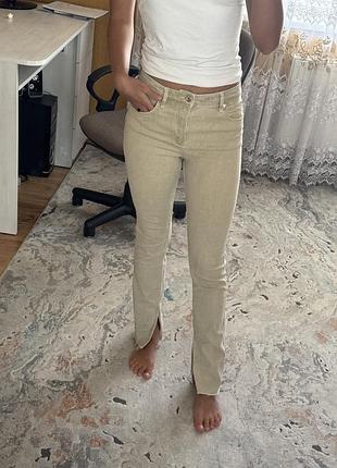Джинси bershka