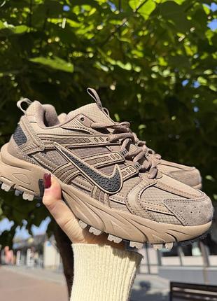 Кросівки nike термо коричневі