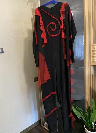 Костюм для виступів