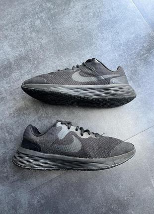Кросівки жіночі nike revolution 6