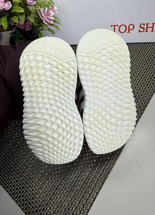 Оригінальні кросівки adidas дитячі 4