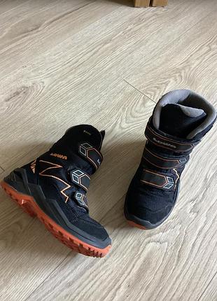 Черевики lowa gore-tex 30 р.