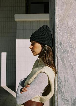 Шапки на zara в составе шерсть