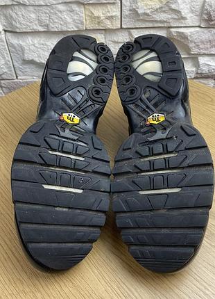 Оригінальні кросівки  nike tn air max plus "triple black" 5