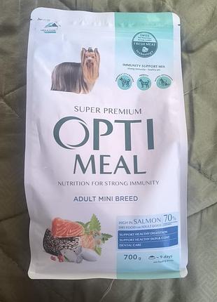 Корм для собак opti meal super premium adult mini breed з лососем 700 г + додатково один стакан цього корму у подарунок (із залишків)