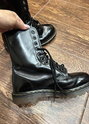 Черевики dr.martens р-39 3
