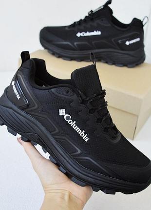 Утеплені зимові чоловічі кросівки columbia winter termo black white чорного з білим кольорів термо