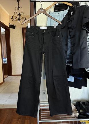 Чорні широкі джинси bershka (wide leg)