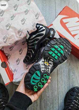Nike air max plus tn black silver green 7