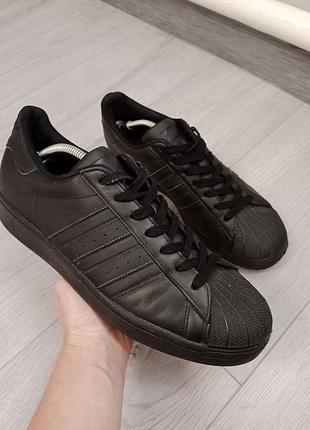 Кроссовки adidas