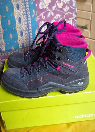 Ботинки кроссовки gore tex lowa 37(23 см)
