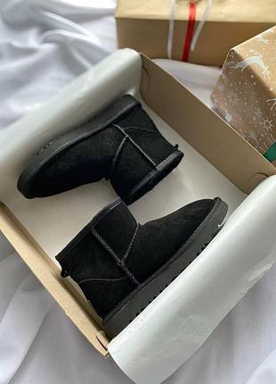 Жіночі уггі  ugg mini black sued 3