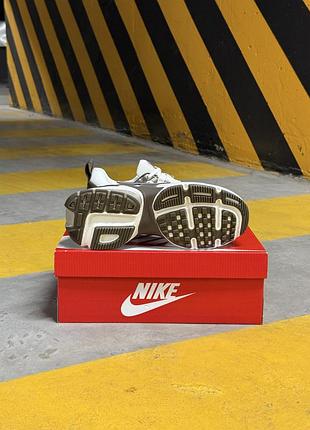 Nike v2k run mink brown 10