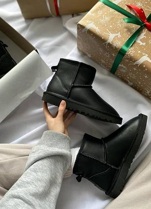 Жіночі уггі ugg classic mini leather 2