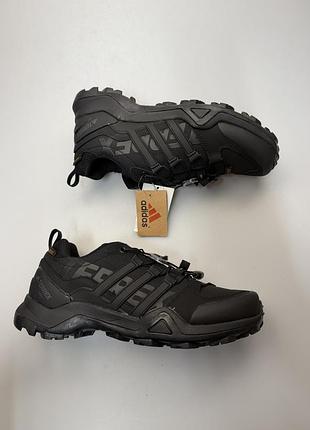 Чоловічі кросівки adidas terrex gore-tex