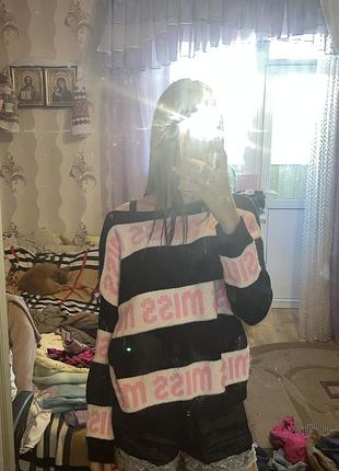 Светр жіночий теплий в смужку
