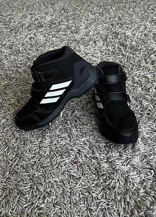 Термо черевики ботинки adidas 36 розміру