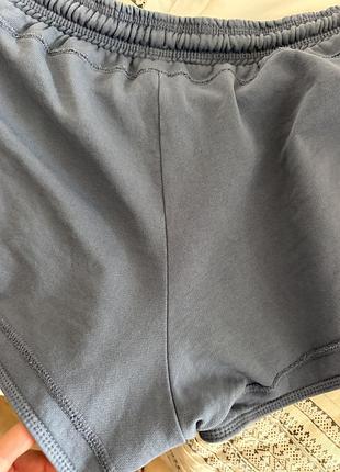 Короткі шортики zara m 5