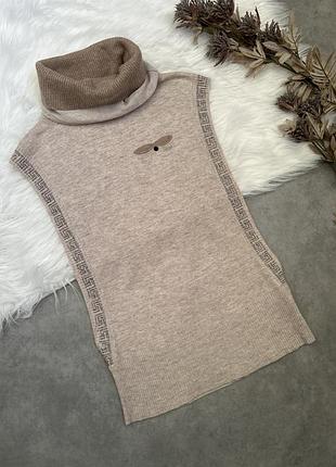 Стильна  накидка  з коміром h&b m-xl