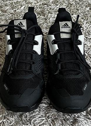 Термо кросівки adidas terrex 32  розміру 3