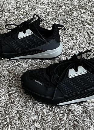 Термо кросівки adidas terrex 32  розміру 5