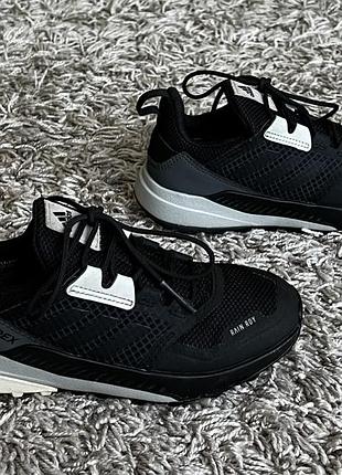 Термо кросівки adidas terrex 32  розміру 4