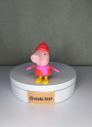 Фігурка peppa pig (свинка пеппа) — пеппа в зимовому одязі