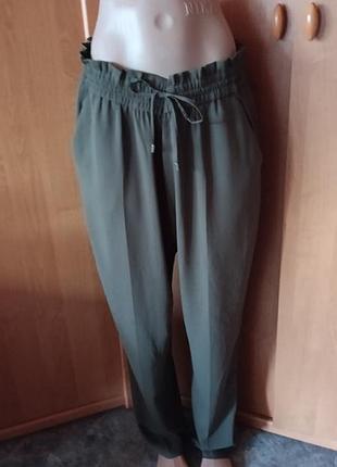 Батальные брюки р. 16 primark