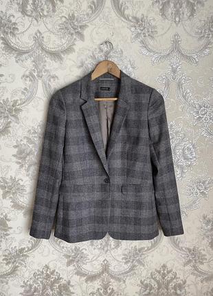 Жіночий жакет massimo dutti