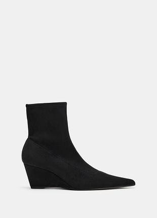 Ботинки на танкетке zara 2