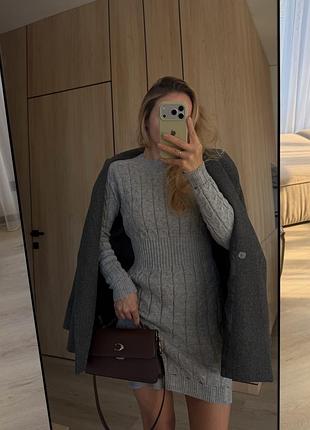 Вʼязана сукня
