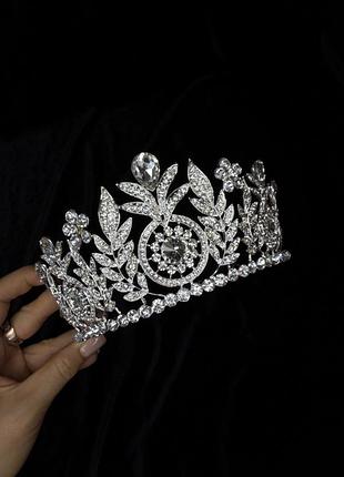 Корона діадема голову висока конкурс краси біла срібна срібляста