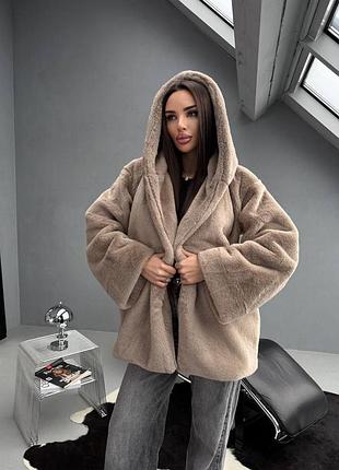 Крутезна еко шубка з капюшоном 9