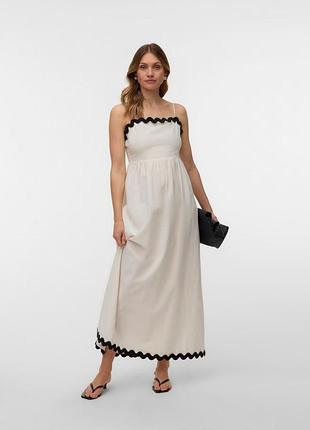 Жіноча молочна а-силует сукня vero moda