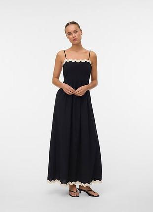 Жіноча чорна а-силует сукня vero moda