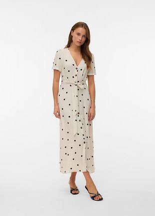 Жіноча молочна сукня-сорочка vero moda