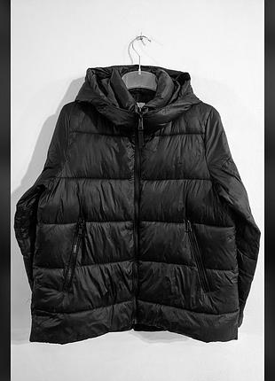 Куртка об'ємна zara