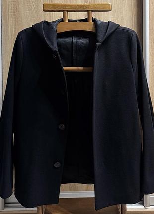 Пальто чоловіче cos чорне з капюшоном, розмір eur 46 / cn 170/92a