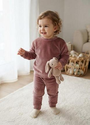 Old navy usa велюровий костюм 12-18 місяців