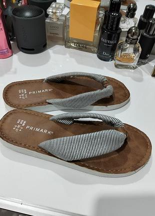 Летние женские вьетнамки бренда primark