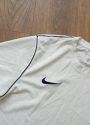 Брендова футболка nike. 5