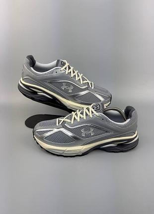 Кросівки under armour hovr apparition "metallic silver / steel"
