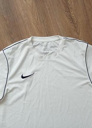 Брендова футболка nike. 4