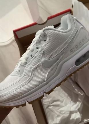 Кросівки жіночі nike білі